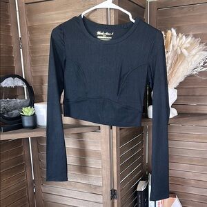 Wild Fable Black Crop Fitted Blouse